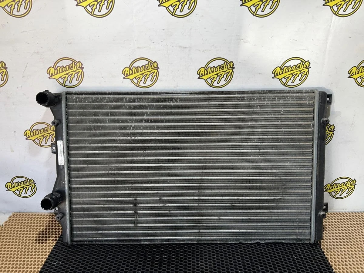 Радиатор основной Audi A3 8P рестайлинг 2 (2008—2013)