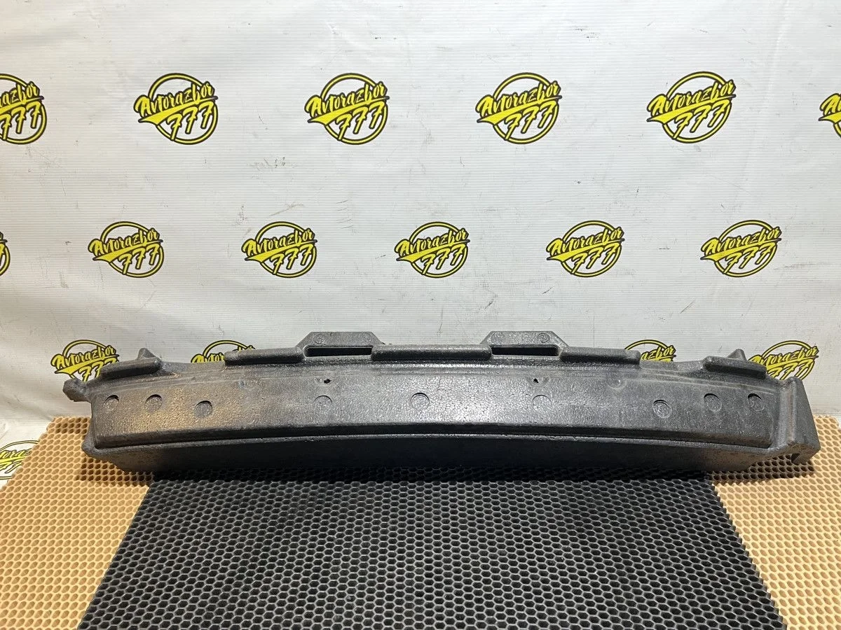 Наполнитель переднего бампера Volkswagen Tiguan I рестайлинг (2011—2019)  CCZ 2012