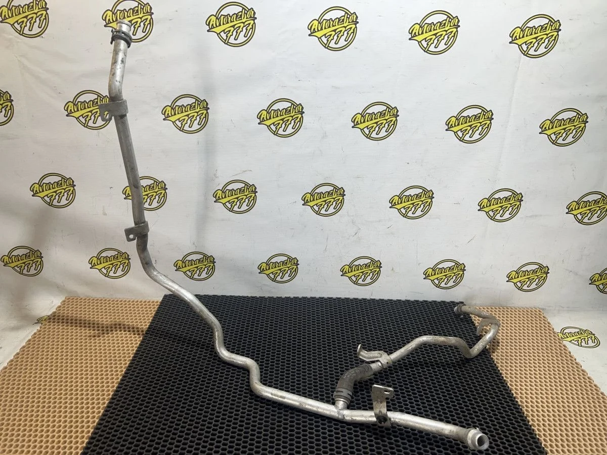 Трубка системы охлаждения Audi A8 D4 (2010—2014)