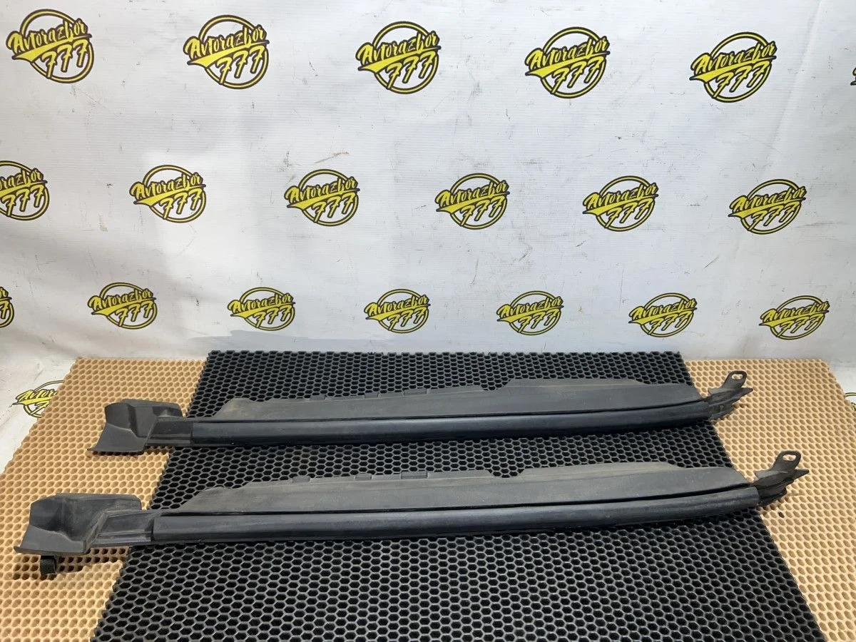 Накладка на крыло Toyota Land Cruiser 200 (2007—2012)