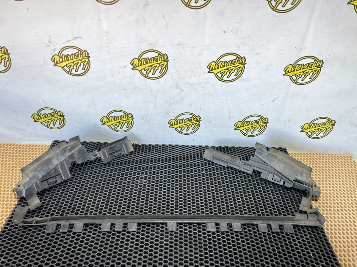 Кожух радиатора Mercedes-Benz C-класс W204/S204/С204 рестайлинг (2011—2015) W204 M271.820 2012