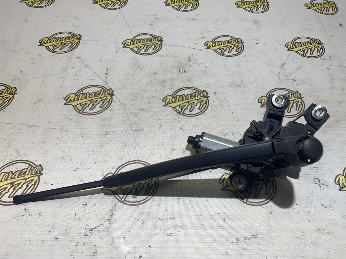 Моторчик стеклоочистителя задний Volkswagen Tiguan I рестайлинг (2011—2019)   2012