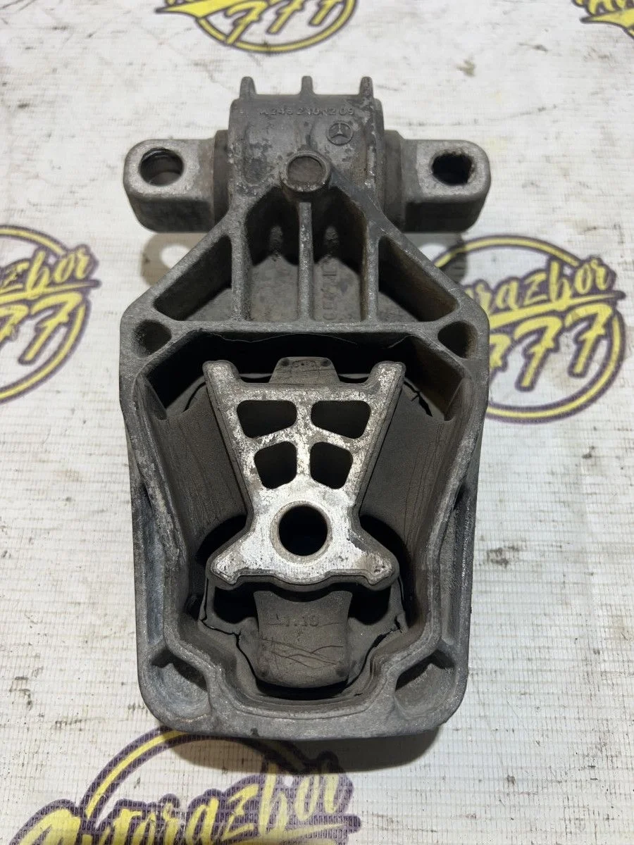 Подушка двигателя Mercedes-Benz B-класс W246 (2011—2014) W246 270.910 2012