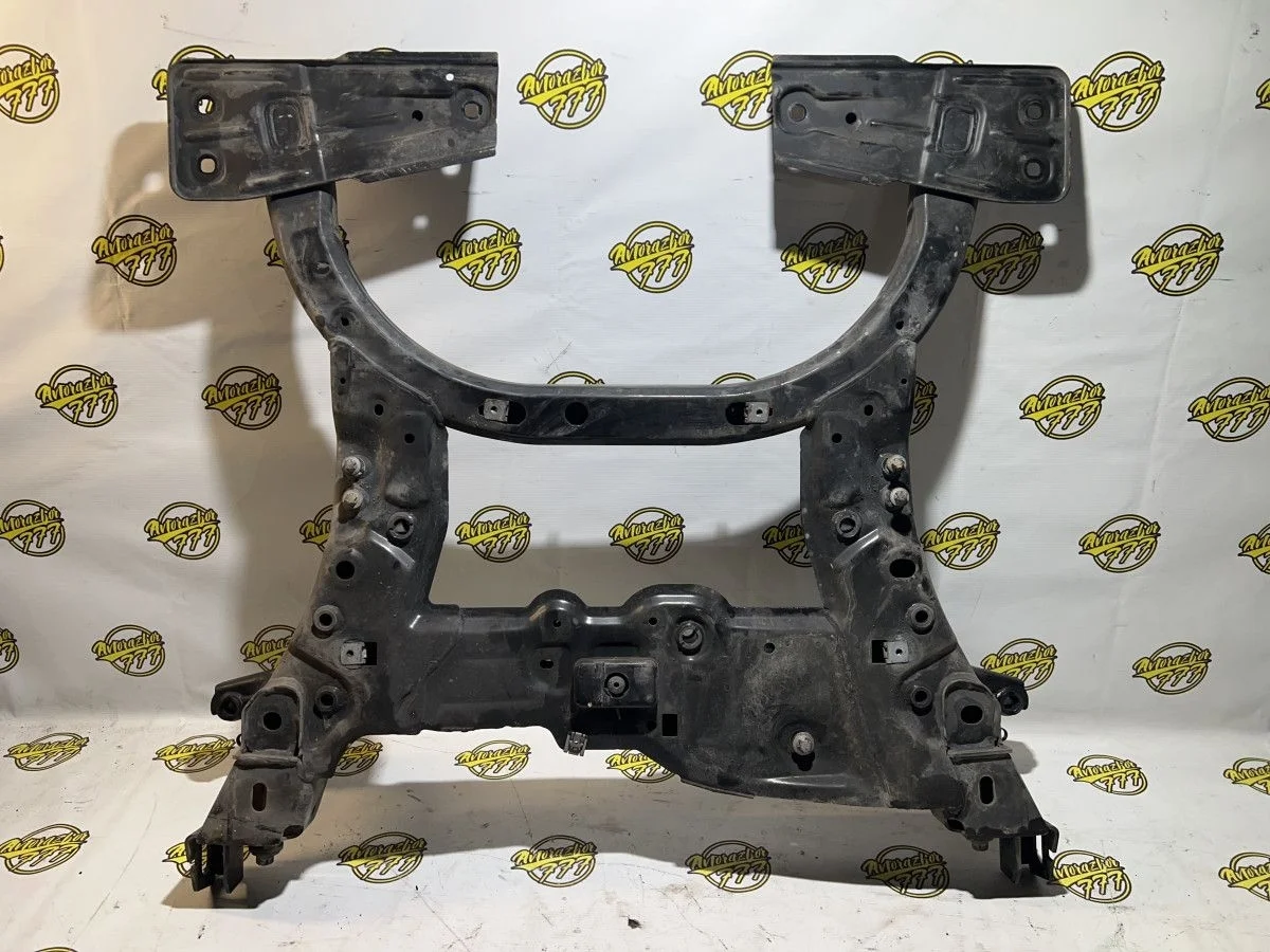 Подрамник Mercedes-Benz B-класс W246 (2011—2014) W246 270.910 2012