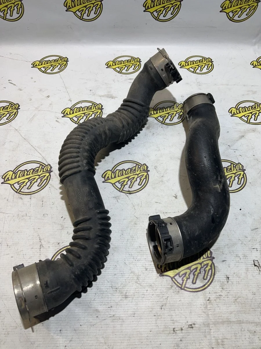 Патрубок интеркулера Mercedes-Benz B-класс W246 (2011—2014)