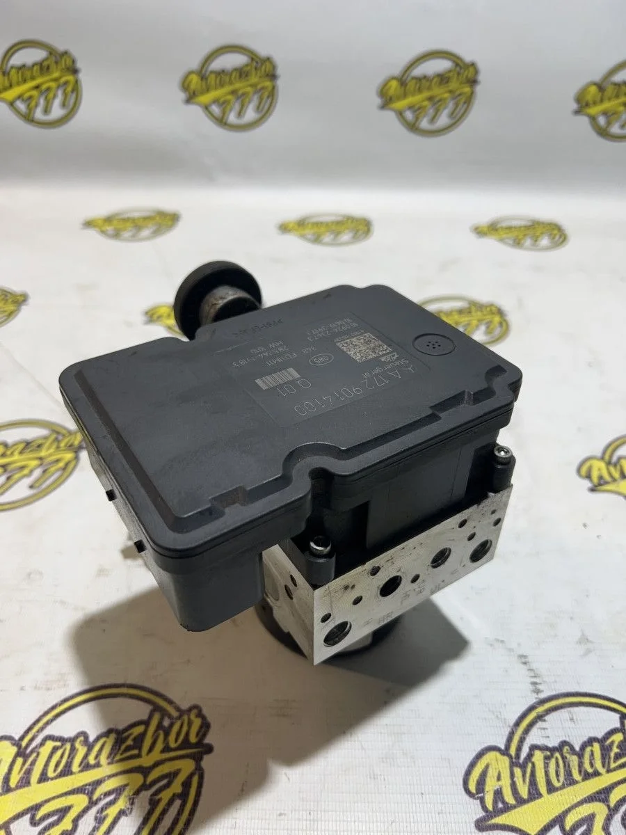 Блок ABS (насос) Mercedes-Benz C-класс W204/S204/С204 рестайлинг (2011—2015) W204 M271.820 2012