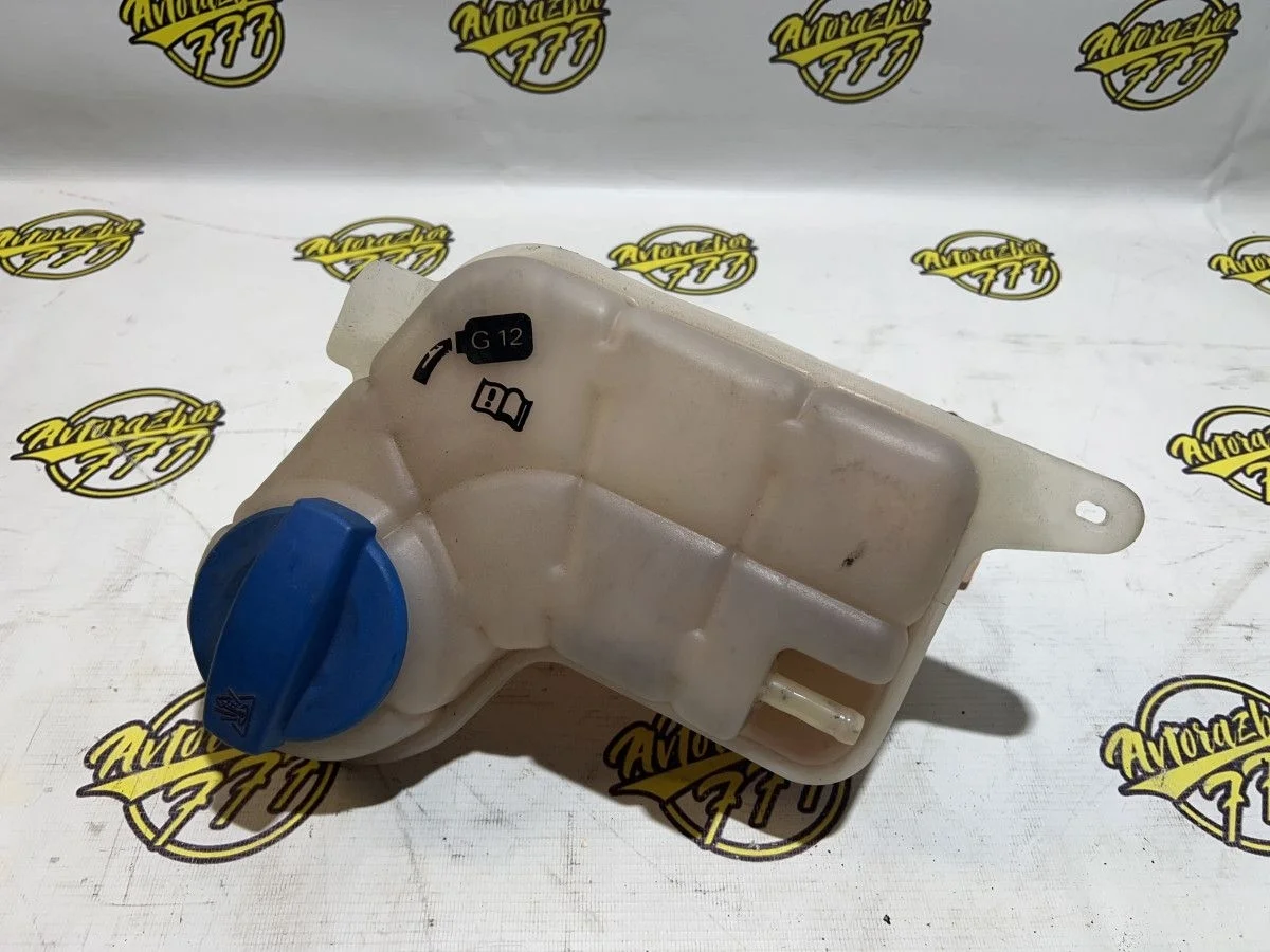 Бачок расширительный Audi A6 C6 рестайлинг (2008—2011)