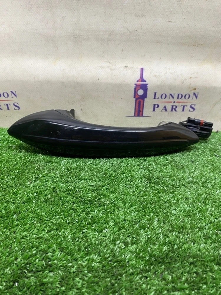 Ручка двери внешняя BMW F10