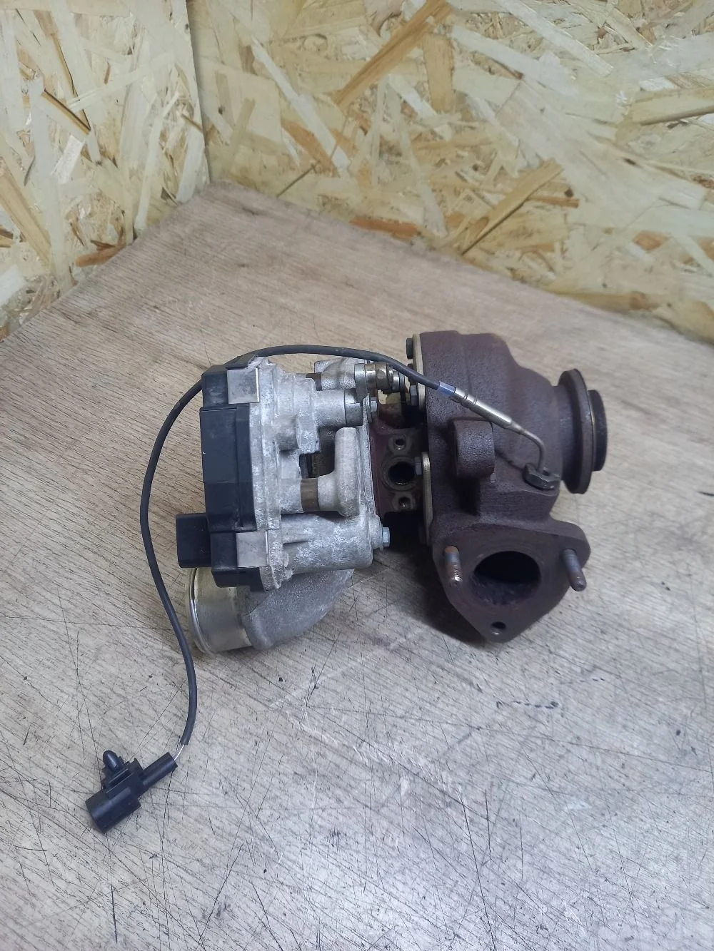 Турбокомпрессор (турбина) SsangYong Actyon II рестайлинг (2013—2021) 2015 белый