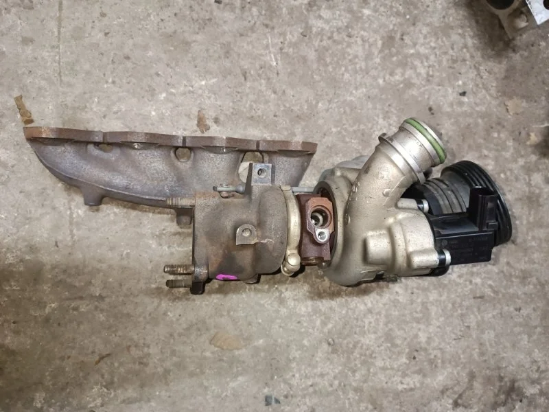 Турбина Volkswagen Golf 2011 AJ5