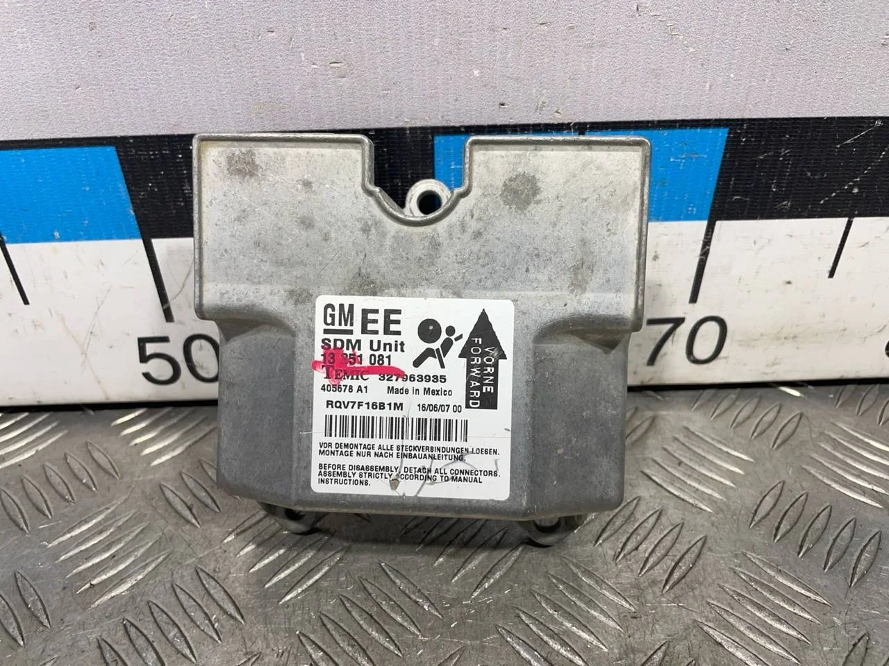 [Б/У] Блок управления AIR BAG Opel Astra H [Код: 00537773 ]