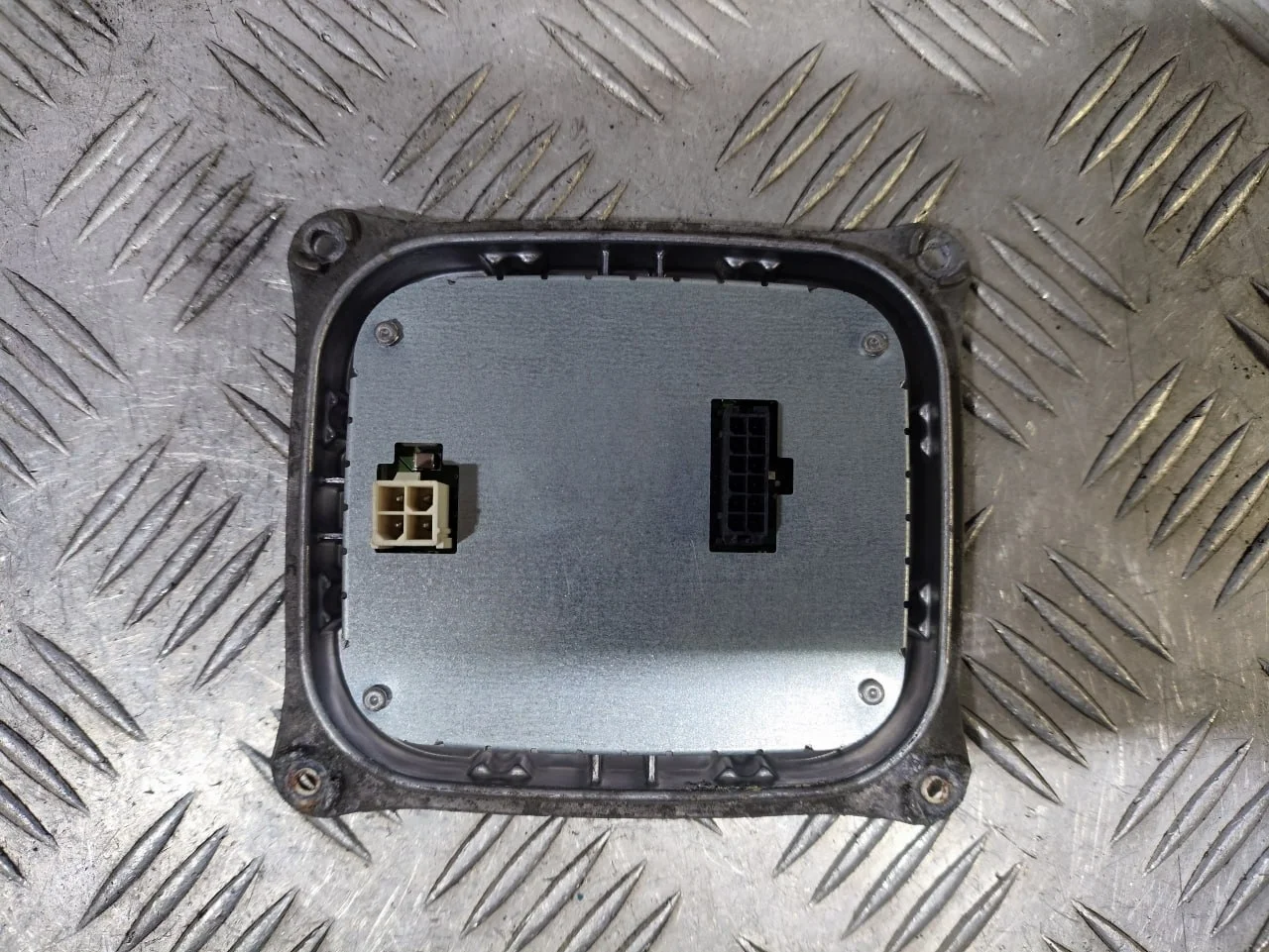 [Б/У] Блок управления светом Mercedes W221 2005-2013 [Код: 00536488 ]