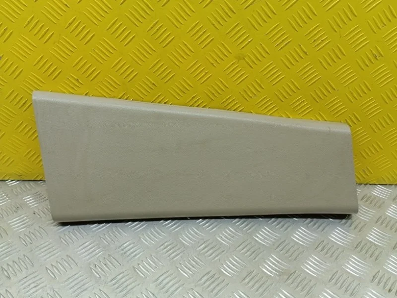 Обшивка стойки центральной правой Land Rover Range Rover Sport I 2005-2013 2010 EMG50040 3.0 D SDV6