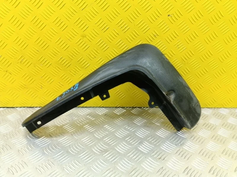 Брызговик передний правый Land Rover Range Rover Sport I 2005-2013 2010 CAS500070PCL 3.0 D SDV6