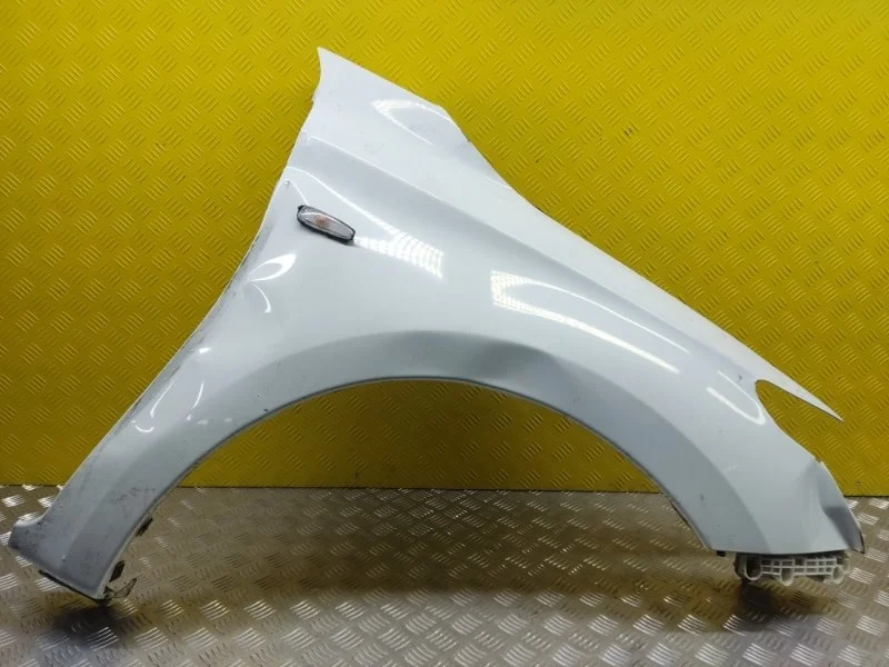 Крыло переднее правое Mitsubishi L200 (2015-2022) 2017 5220K094 ПИКАП 2.4 D 4N15