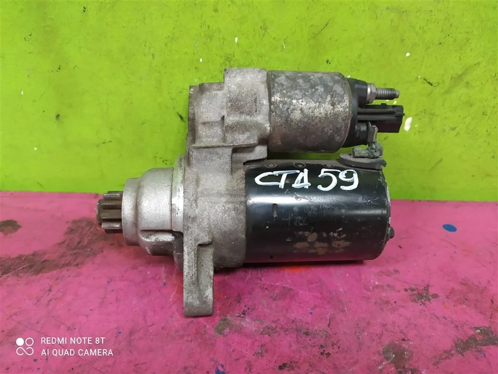 Стартер VW Golf 5 Polo Skoda Fabia Octavia A5 1,4