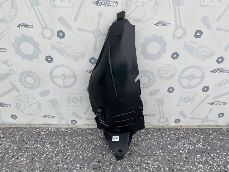 Подкрылок передний левый передняя часть Mercedes-benz W221