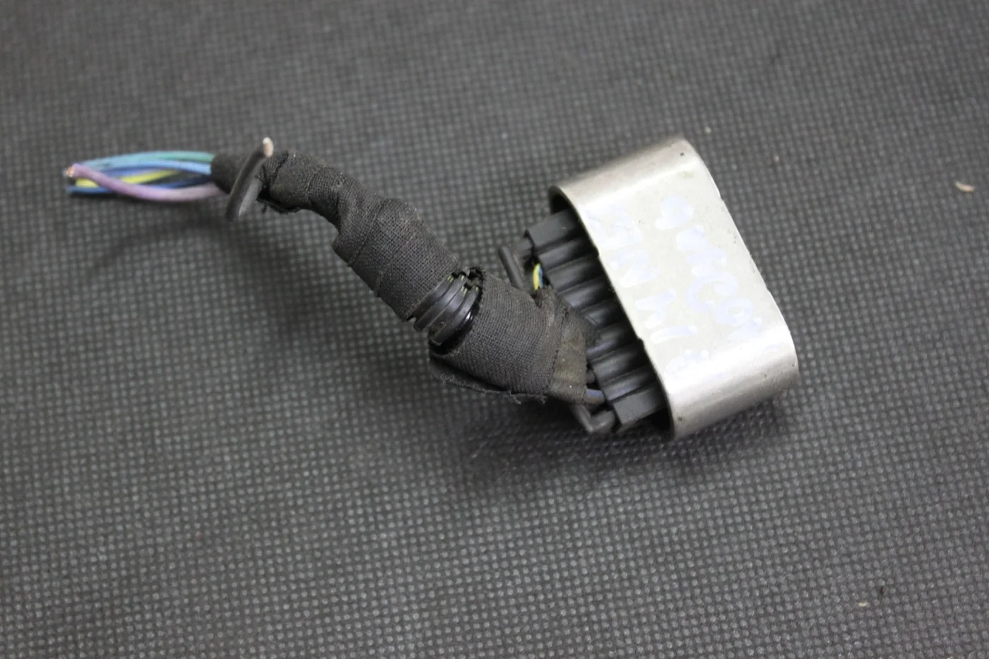 Разъем модуля зажигания A14NET, A14NEL Опель Астра J