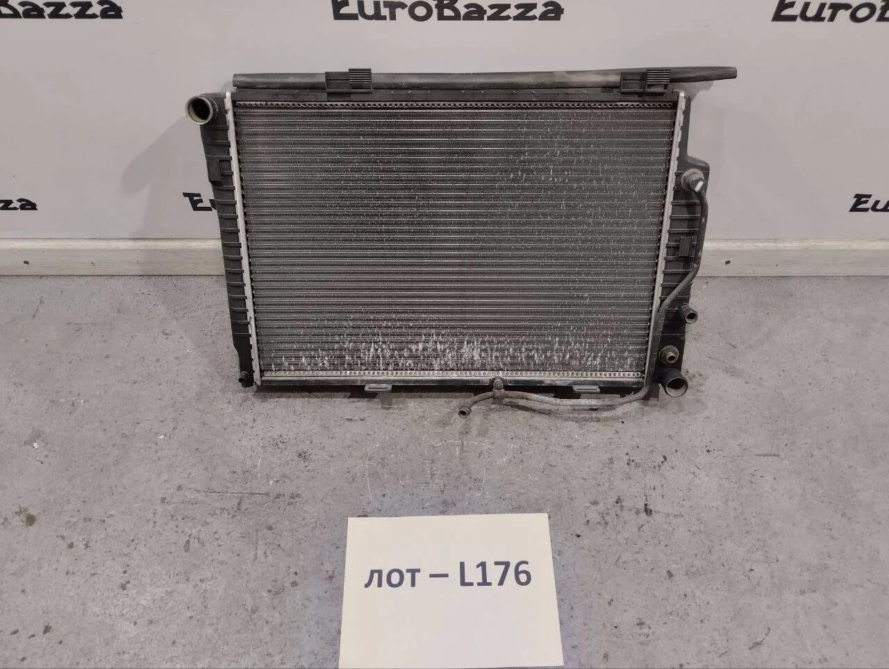 Радиатор основной Mercedes W202