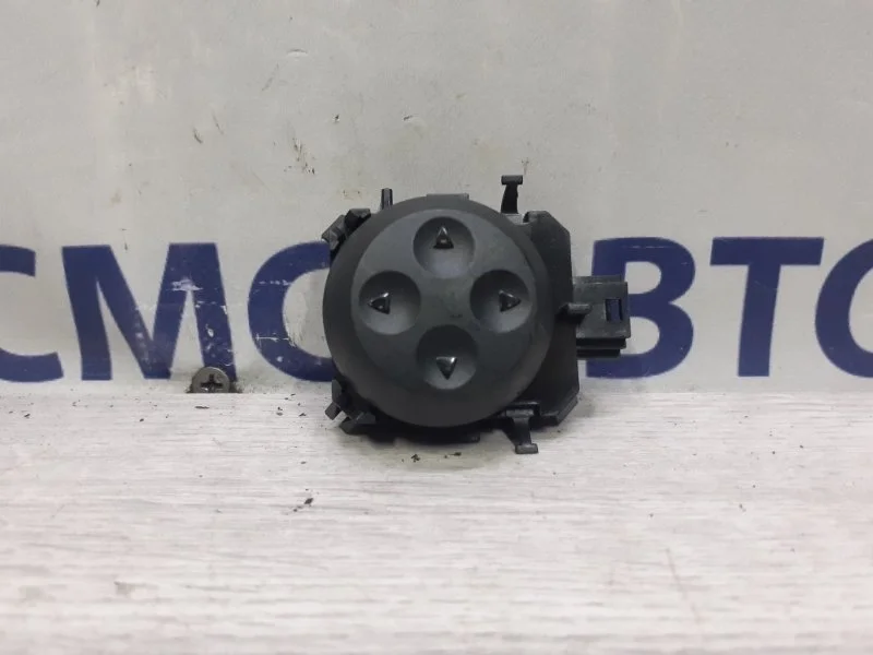 Кнопка регулировки положения сидения Mercedes-Benz Cls-Class A2048702558 W218