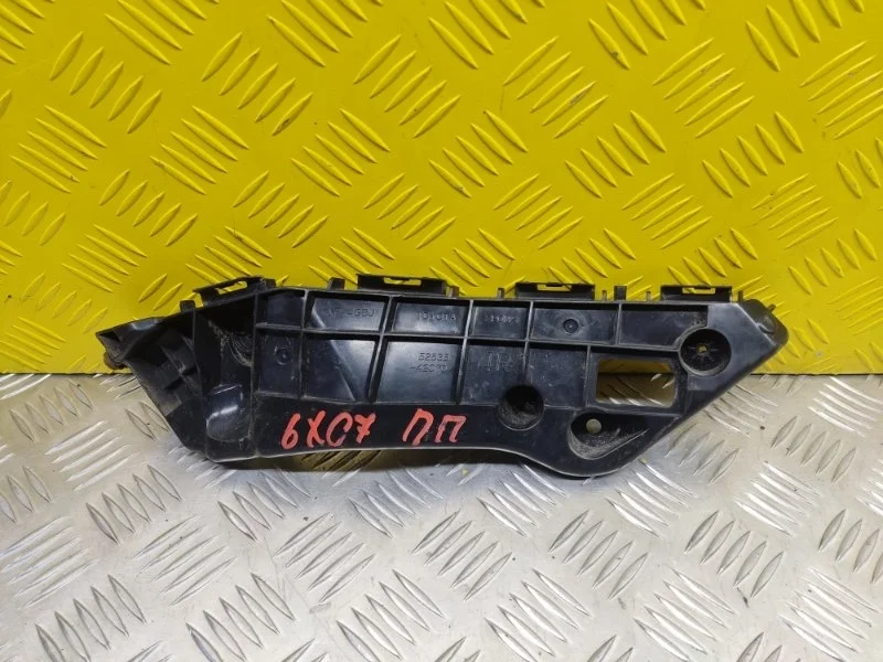 Кронштейн переднего бампера правый Toyota Rav 4 (Ca40) (2012-2019) 2014 5253542070 2.0 D 1ADFTV