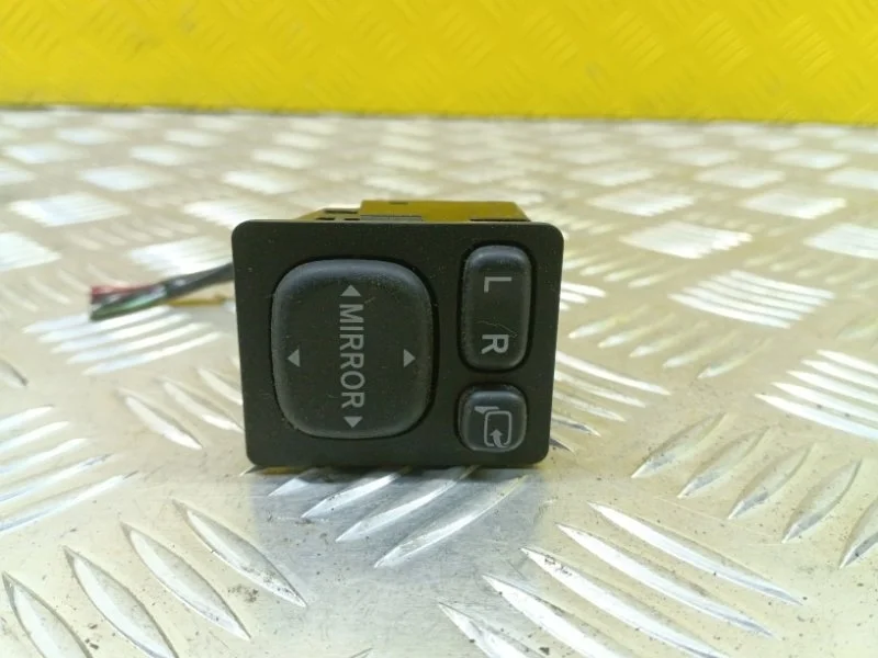 Джойстик регулировки зеркал Toyota Hilux (2005-2015) 2014 8487252030 ПИКАП 3.0 D 1KDFTV