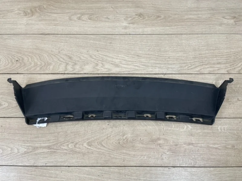 Воздуховод VW Touareg NF 2010-2014 7P