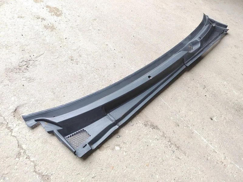 Жабо Opel Vectra 2004