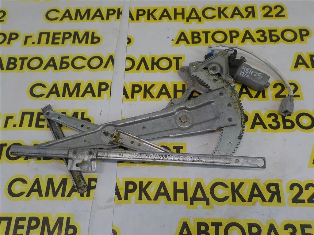 Стеклоподъемник электр. передний левый Honda HR-V GH (1998—2001)