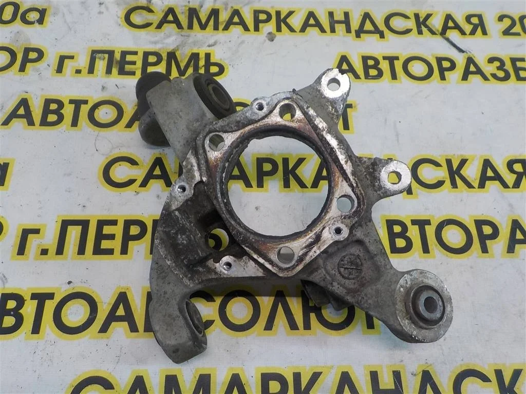 Кулак поворотный задний левый Volvo XC70 I (2000—2004)