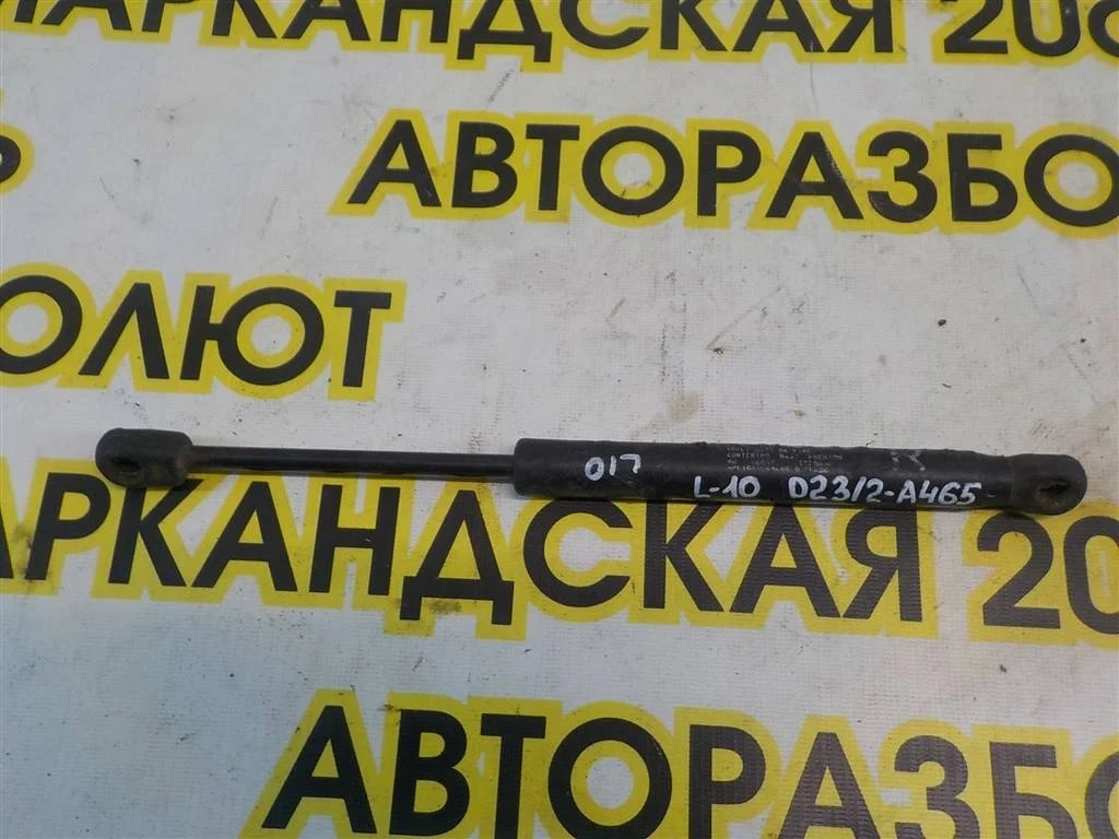 Амортизатор крышки багажника Mitsubishi Lancer X (2007—2010)