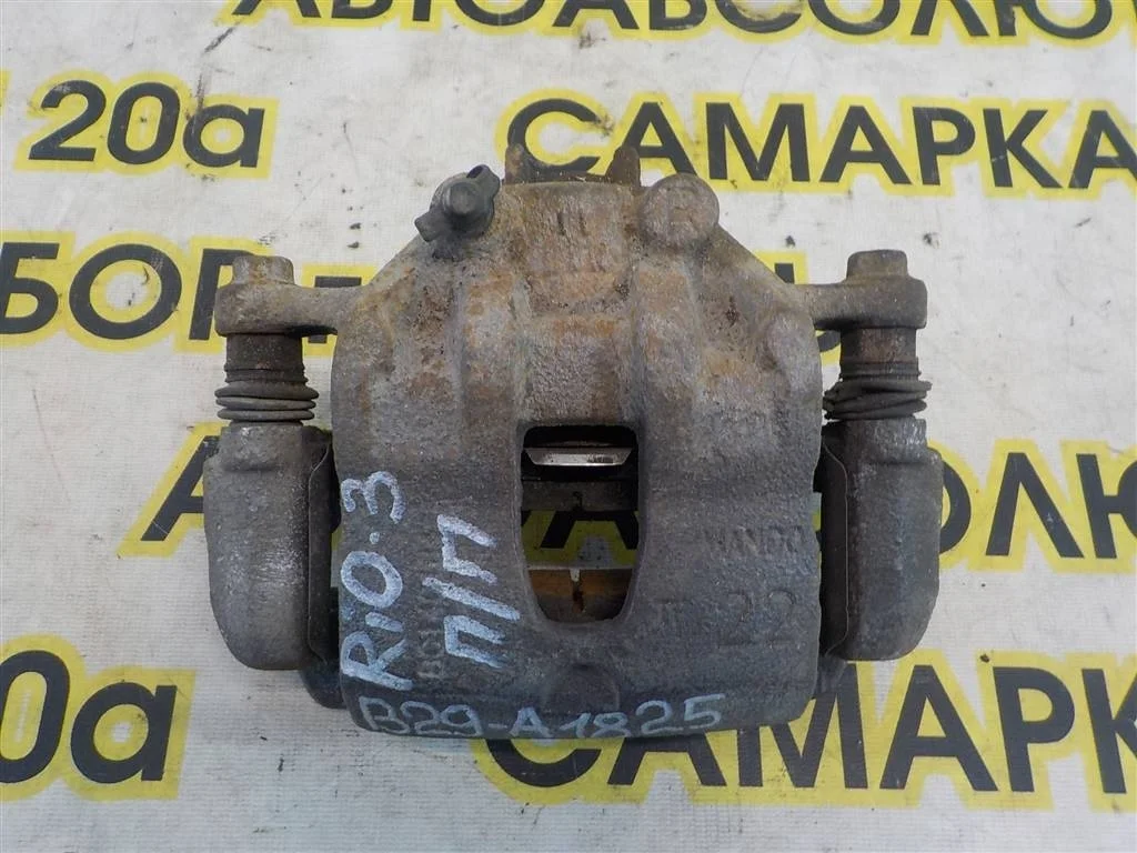 Суппорт передний правый KIA RIO III (2011—2015)