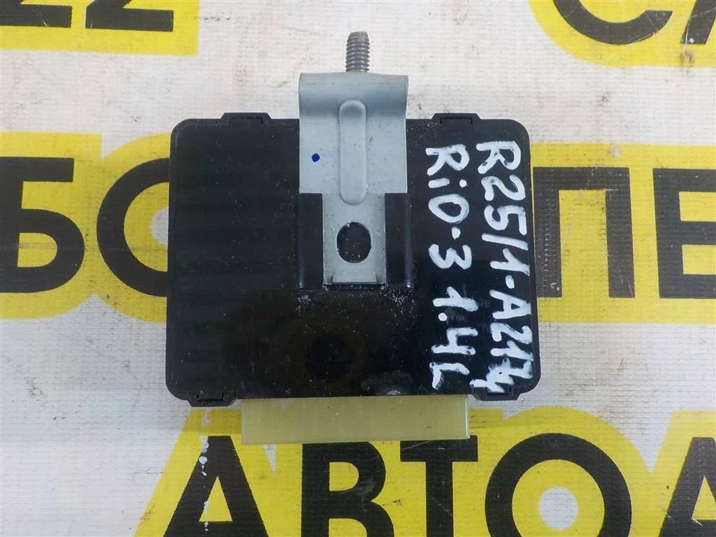 Блок управления светом KIA RIO III (2011—2015)