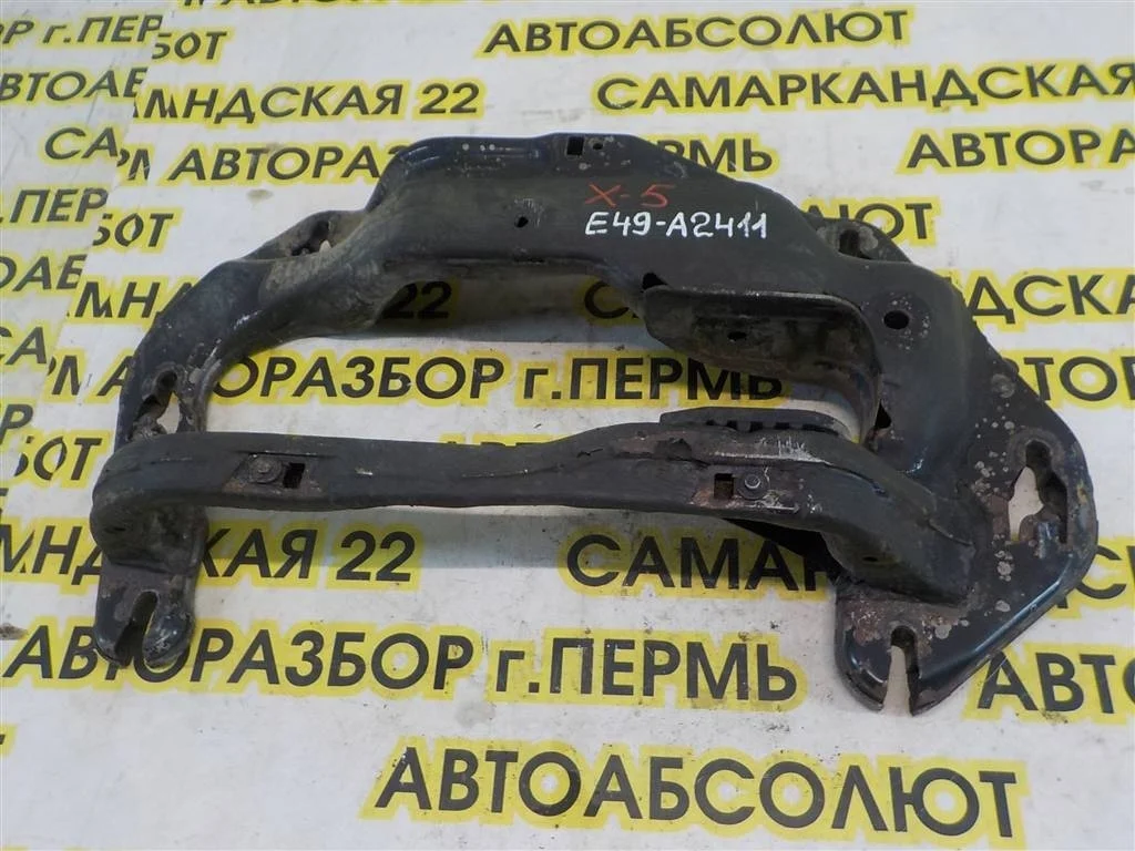 Кронштейн КПП BMW X5 E70 (2006—2010)