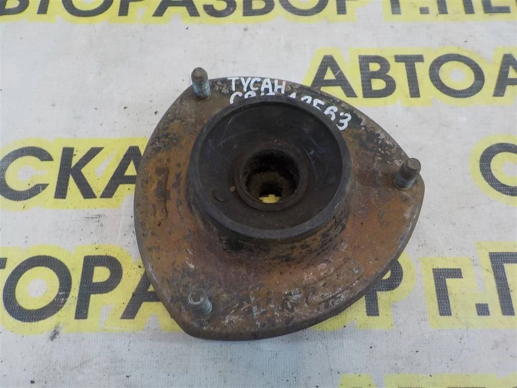 Опора переднего амортизатора Hyundai Tucson I (2004—2015)