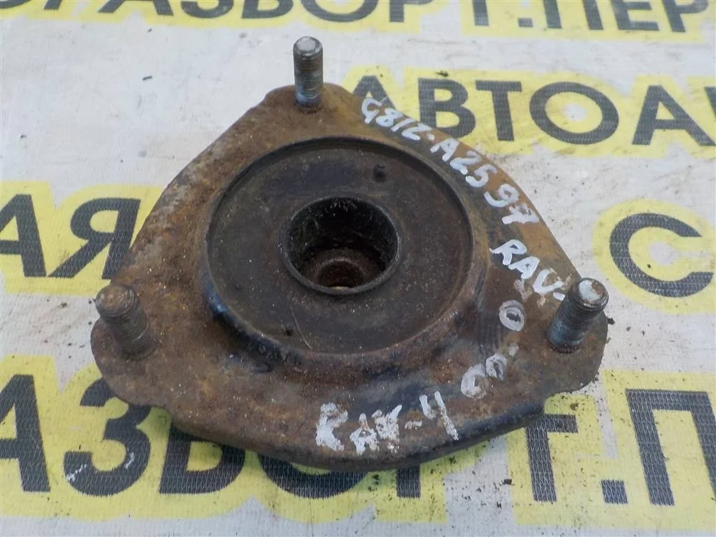 Опора переднего амортизатора Toyota RAV4 III (2005—2010)