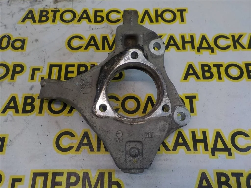 Кулак поворотный передний правый Chevrolet Orlando I (2010—2018)