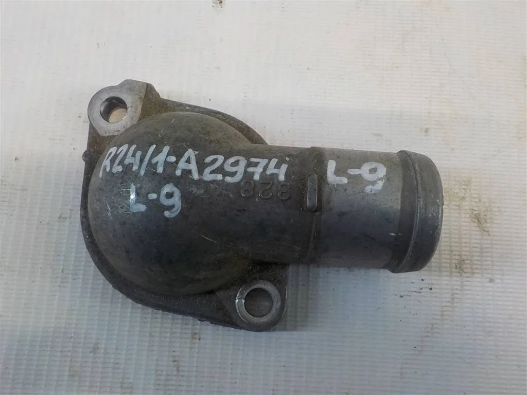 Крышка термостата Mitsubishi Lancer IX (2000—2007)