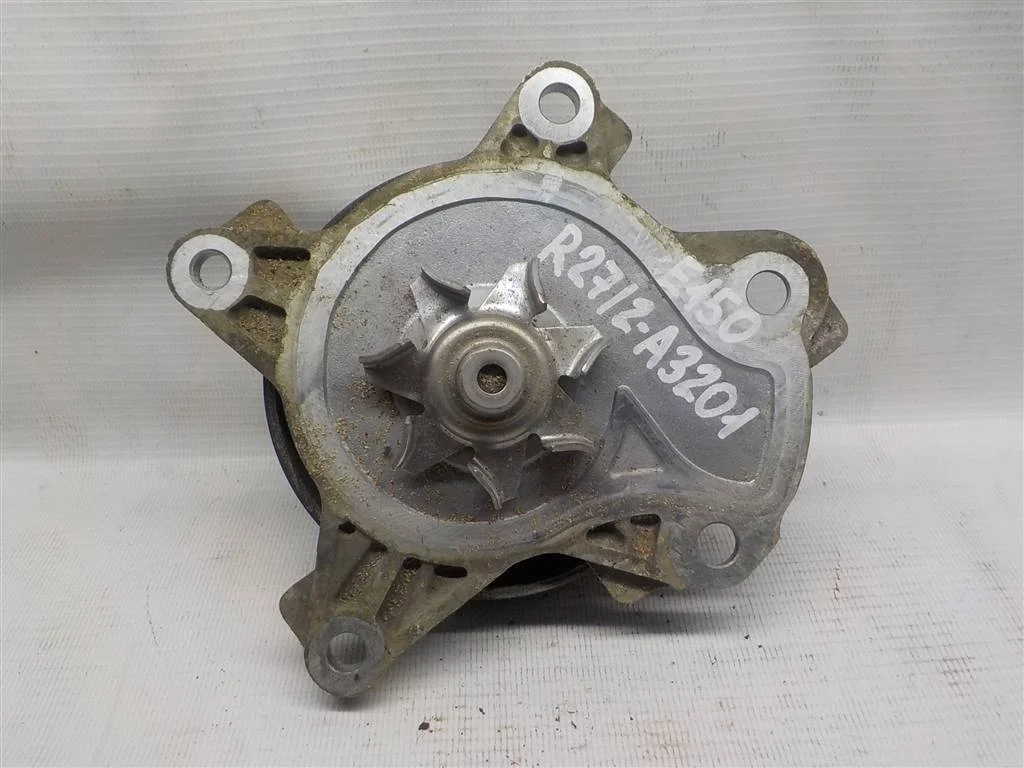 Насос водяной (помпа) Toyota Corolla X (2006—2010)