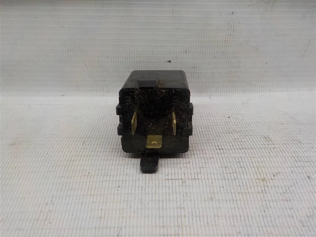 Реле поворотов KIA RIO II (2005—2009)