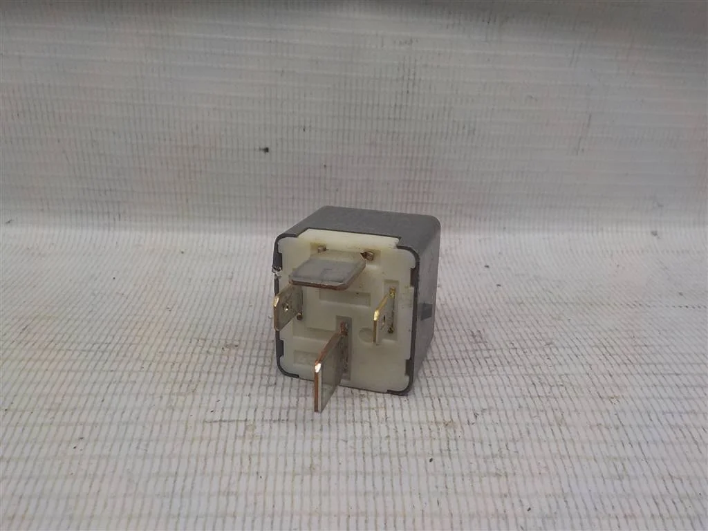 Реле Toyota Camry XV40 (2006—2009)