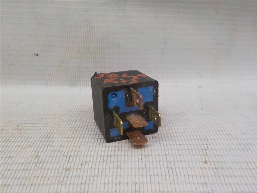 Реле Hyundai Solaris I (2010—2014)