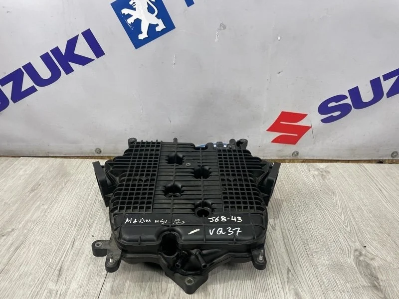 Коллектор впускной INFINITI FX37 2009