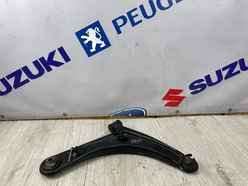 Рычаг подвески Mitsubishi Outlander 2008