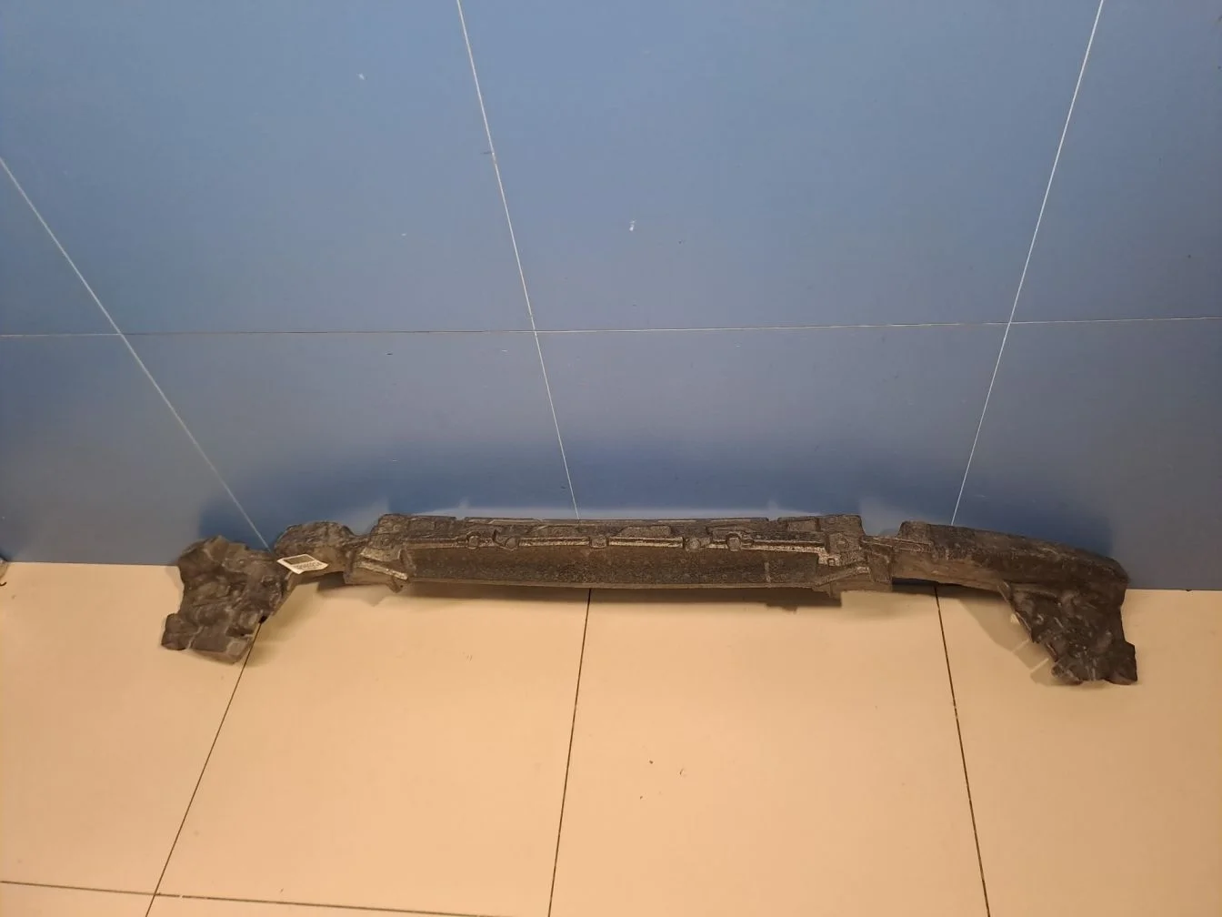 Наполнитель переднего бампера для Mercedes E-klasse W213 2016-