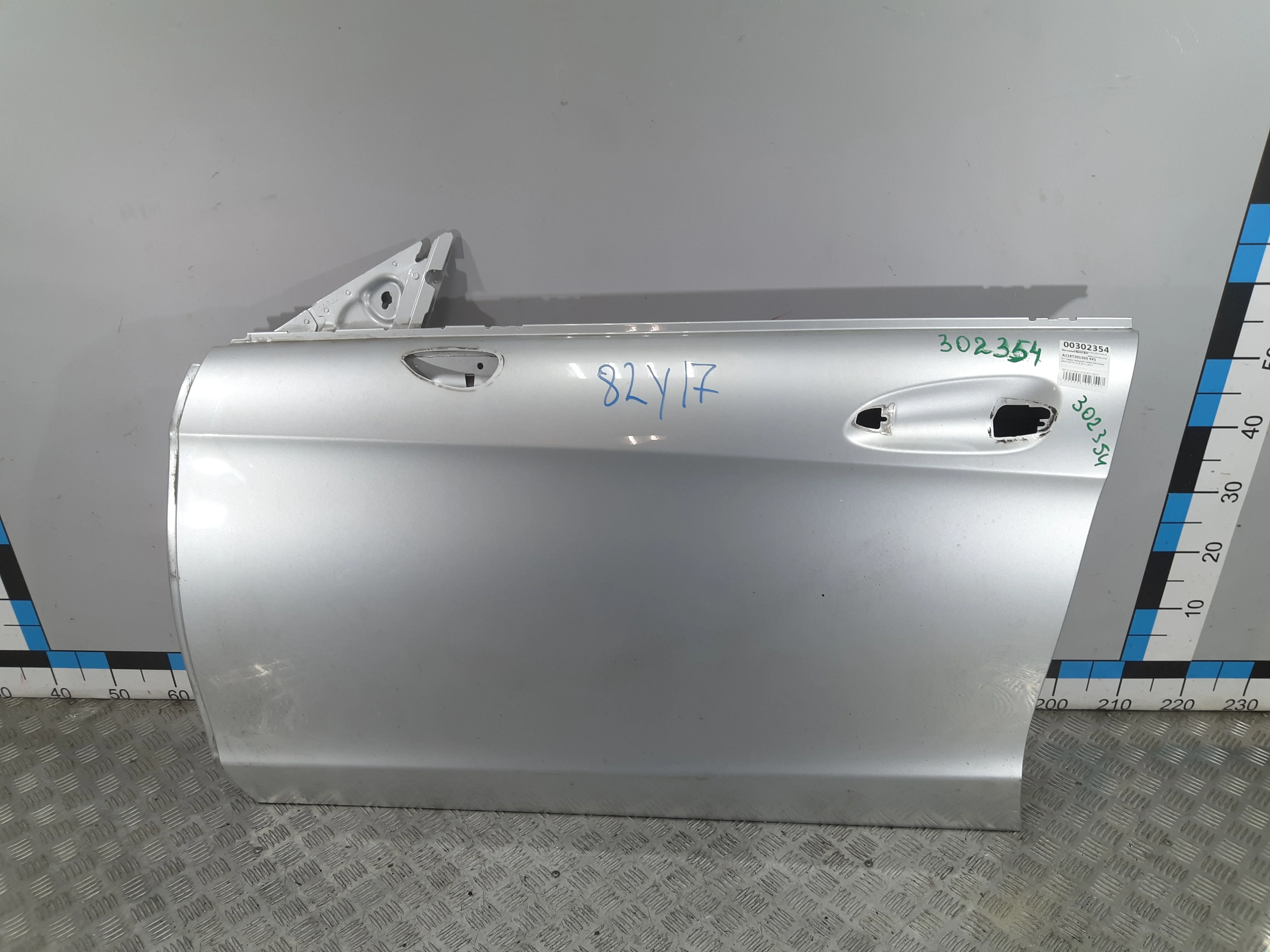 [Б/У] Дверь передняя левая Mercedes W218 CLS [Код: 00295232 ]