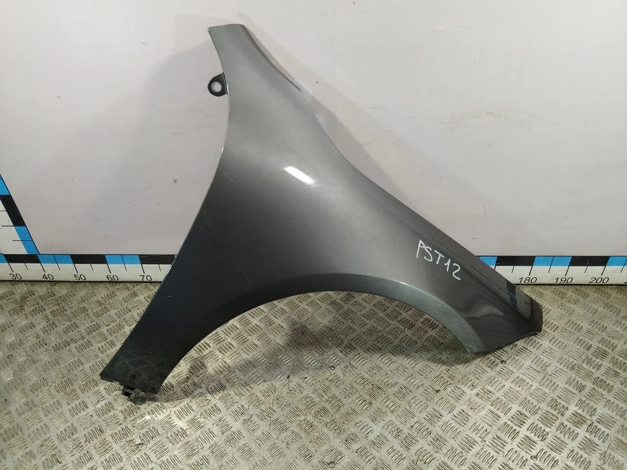 [Б/У] Крыло переднее правое Mercedes CLA [Код: 00538413 ]