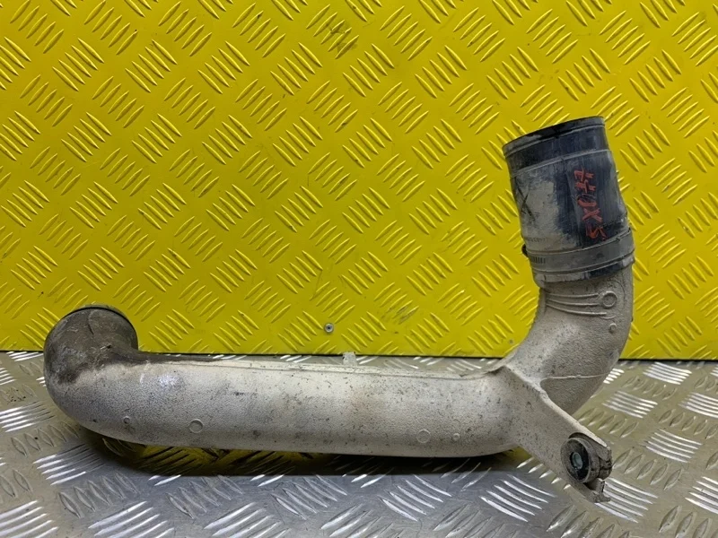 Патрубок интеркулера Nissan Pathfinder (R51M) 2004-2013 2010 144605X00B 2.5 D YD25DDTI