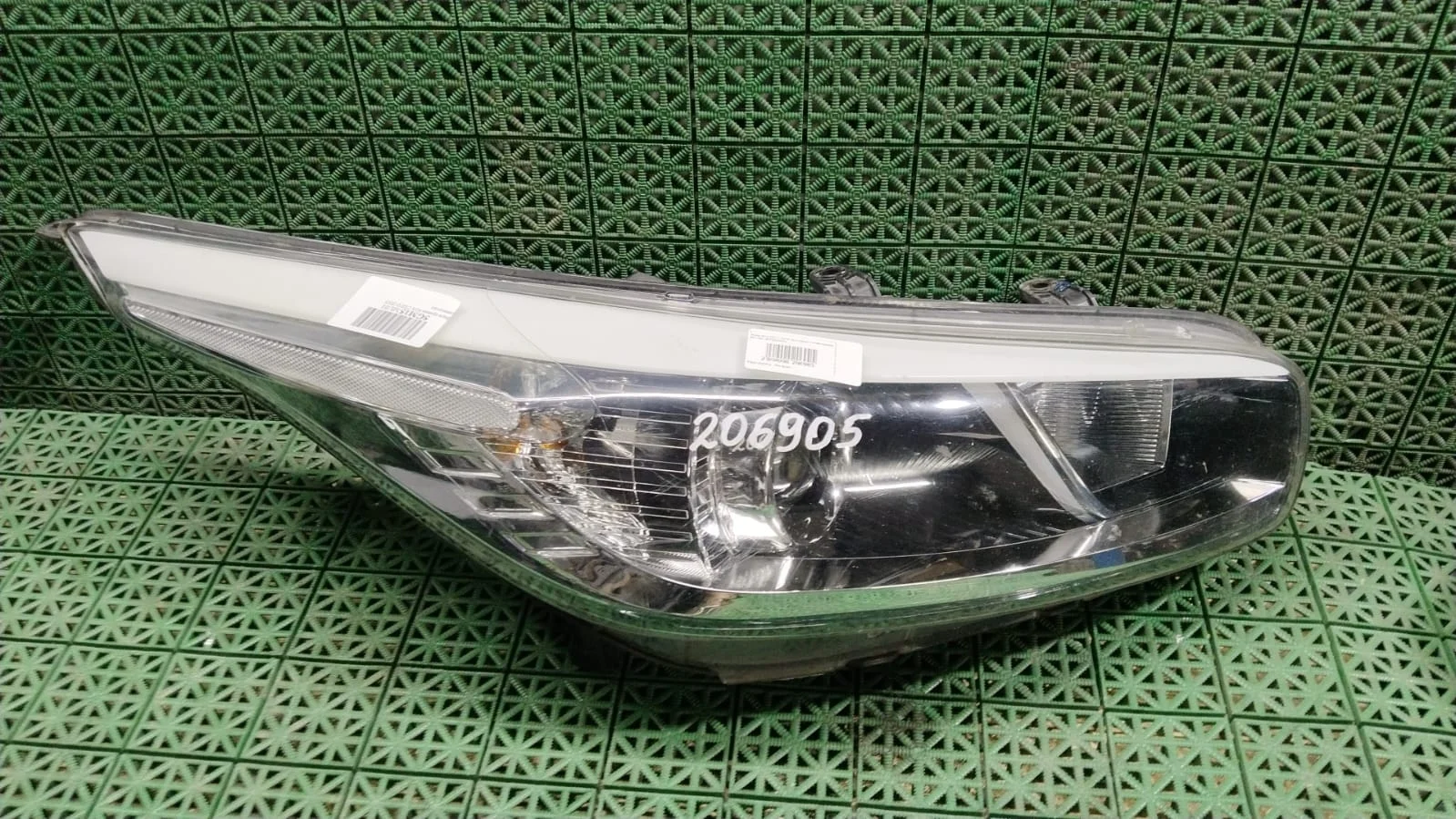 Фара KIA CEED 2 2012- без ходовых огней правая б/у CEED 2(2012-2018)