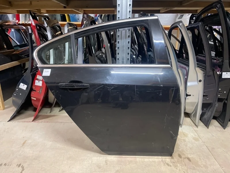 Дверь боковая Opel Insignia 2012 13274123 68 A18XER, задняя правая